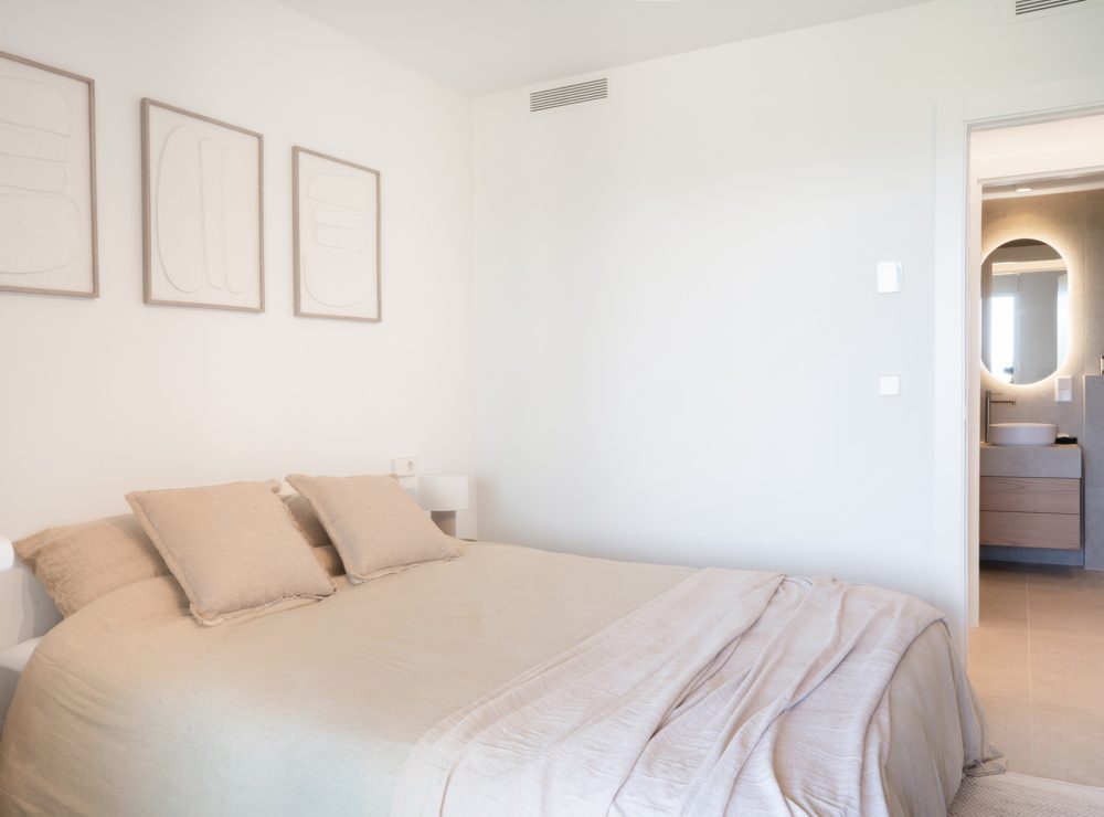 Riviera 212 beachfront ground floor apartment Riviera Andaluza Estepona West Marbella