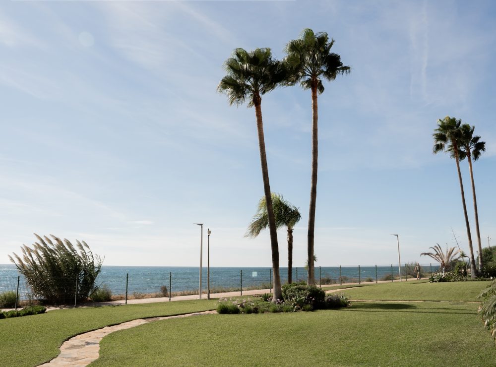 Riviera 212 beachfront ground floor apartment Riviera Andaluza Estepona West Marbella