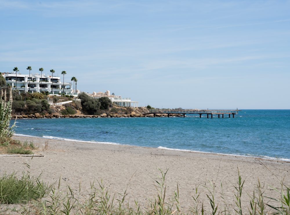Riviera 212 beachfront ground floor apartment Riviera Andaluza Estepona West Marbella