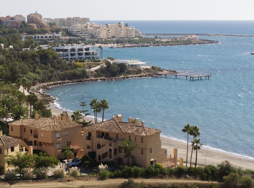 Riviera 212 beachfront ground floor apartment Riviera Andaluza Estepona West Marbella