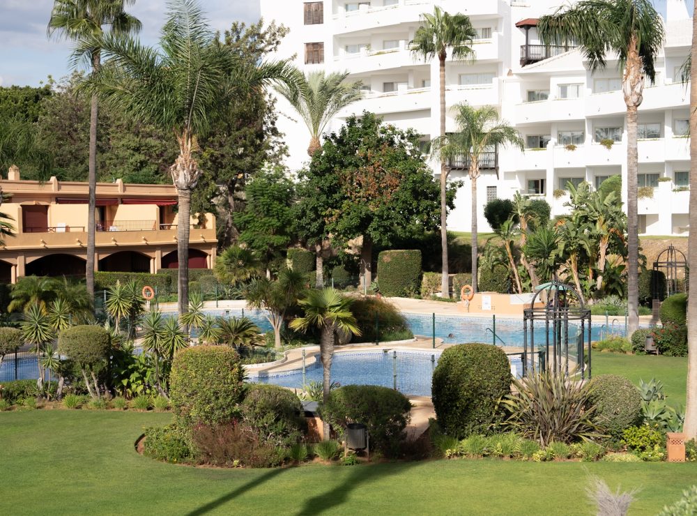 Riviera 212 beachfront ground floor apartment Riviera Andaluza Estepona West Marbella